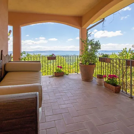 Villa Nicoletta By Interhome