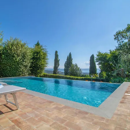 Nicoletta By Interhome *